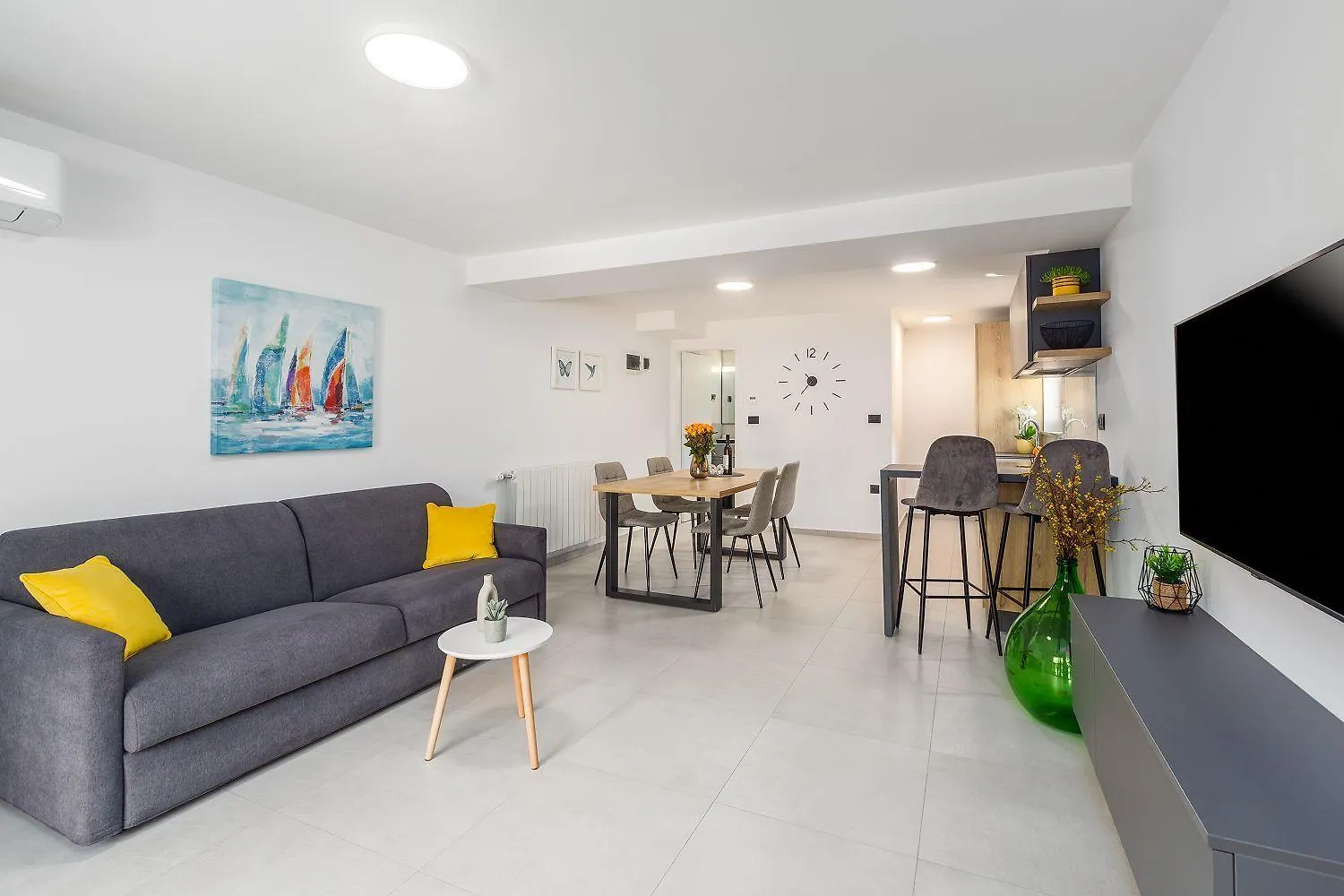 Elegantes Apartment Im Villenviertel Nur 10 Minuten Zum Strand Porec 0*,